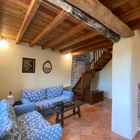 Golfo Paradiso Vescina